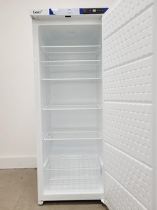 Thumbnail image of Lec Freestanding Refrigerator G334M.02L Lab