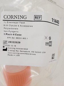 Thumbnail image of Pallet of Corning Assorted Plastic Erlenmeyer Flasks  43114 431433 Mixed Sizes 