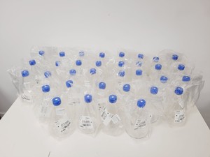 Thumbnail image of 34 x Thermo Disposable Erlenmeyer Baffled Flasks 2000ml PETG 4116-2000