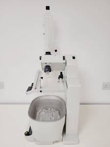 Thumbnail image of Buchi Rotavapor R-300 EL Rotary Evaporator with B-300 B-305 Bath & Base Lab