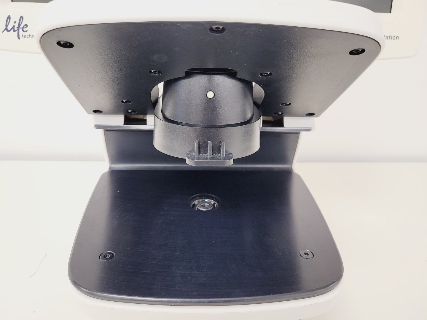 Image of  Life Technologies Floid Cell Imaging Station & Recovery Drives Lab Fauty