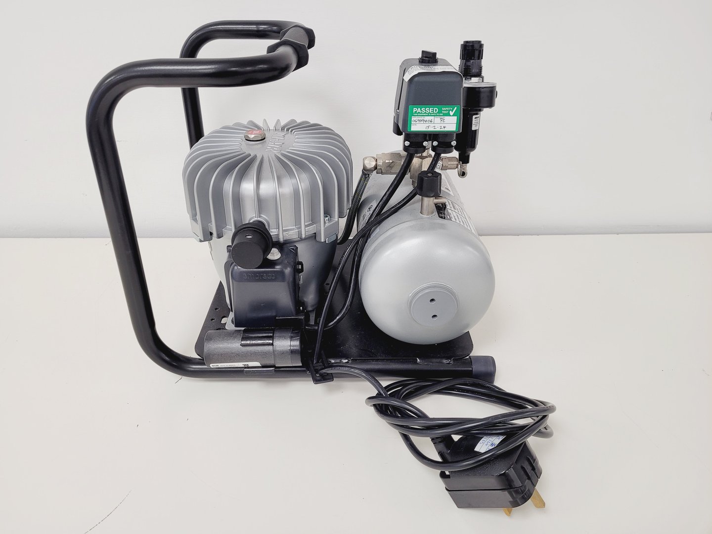 Jun-Air Model 3 Air Compressor