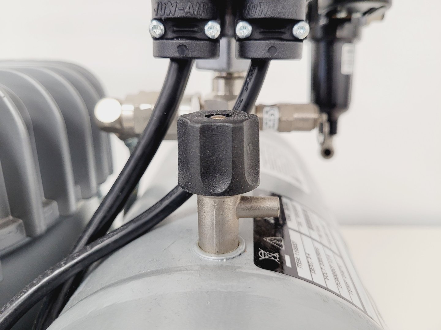 Image of Jun-Air Model 3 Air Compressor