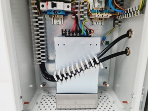 Thumbnail image of Beckman Coulter MoFlo XDP Cell Sorter Laser Cytomation System + Optics Table 