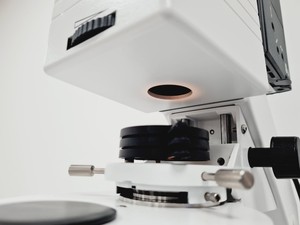 Thumbnail image of Zeiss Axio Observer 3 Inverted Microscope w/ 3 x  EC Plan-NEOFLUAR Objectives 