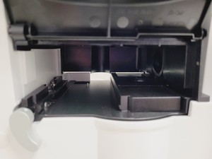 Thumbnail image of Zeiss Axio Observer 3 Inverted Microscope w/ 3 x  EC Plan-NEOFLUAR Objectives 