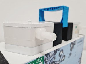 Thumbnail image of VWR VP 820 Diaphragm Vacuum Pump Lab