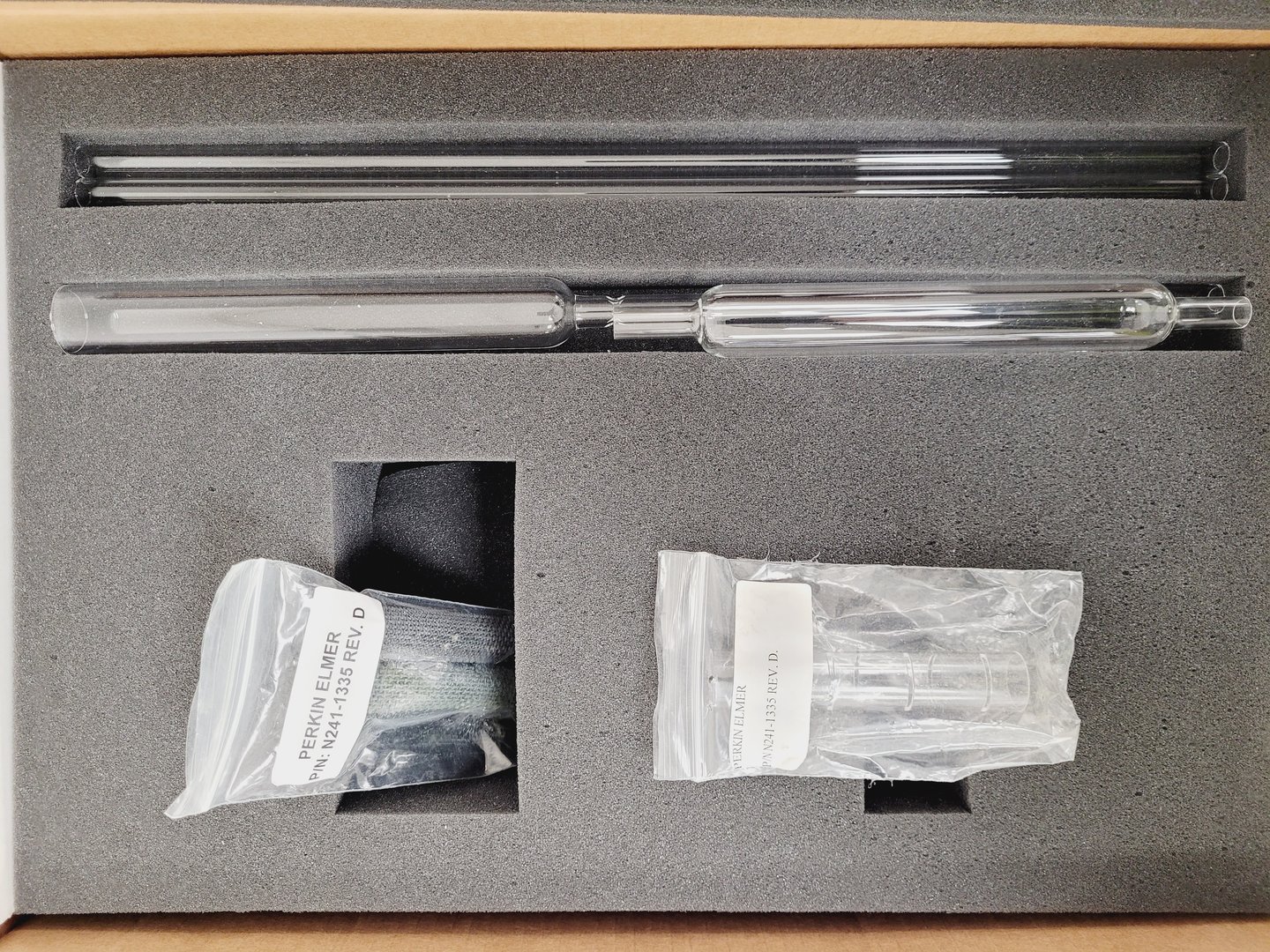 Image of Perkin Elmer 2400 Series II CHNS/O Elemental Analyser