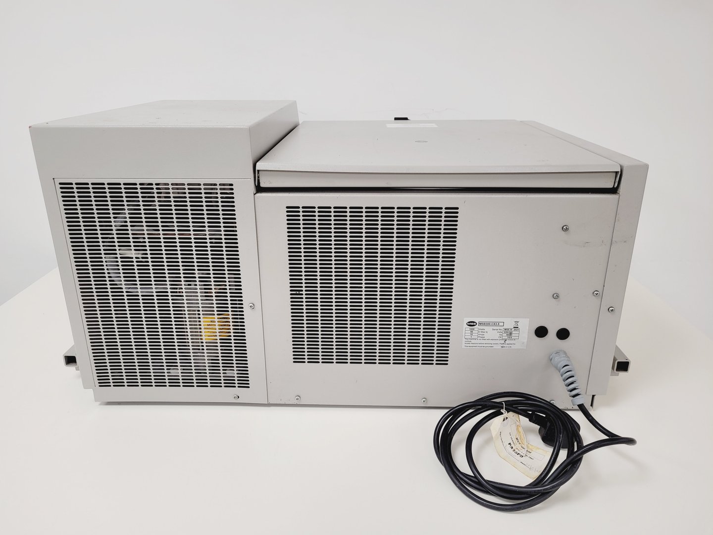 Image of MSE Falcon 6/300 Centrifuge w/ MSE Swing Out Rotor Lab