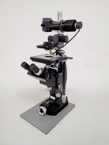 Image of Wild Heerbrugg M40A Inverted Microscope 4/0.10, 10/0.25 Ph, 20/0.25 Ph, 40/0.25