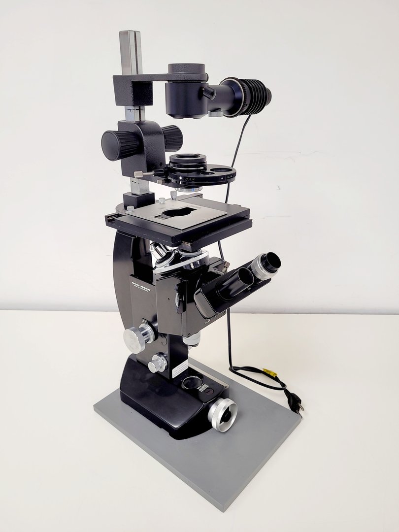 Image of Wild Heerbrugg M40A Inverted Microscope 4/0.10, 10/0.25 Ph, 20/0.25 Ph, 40/0.25