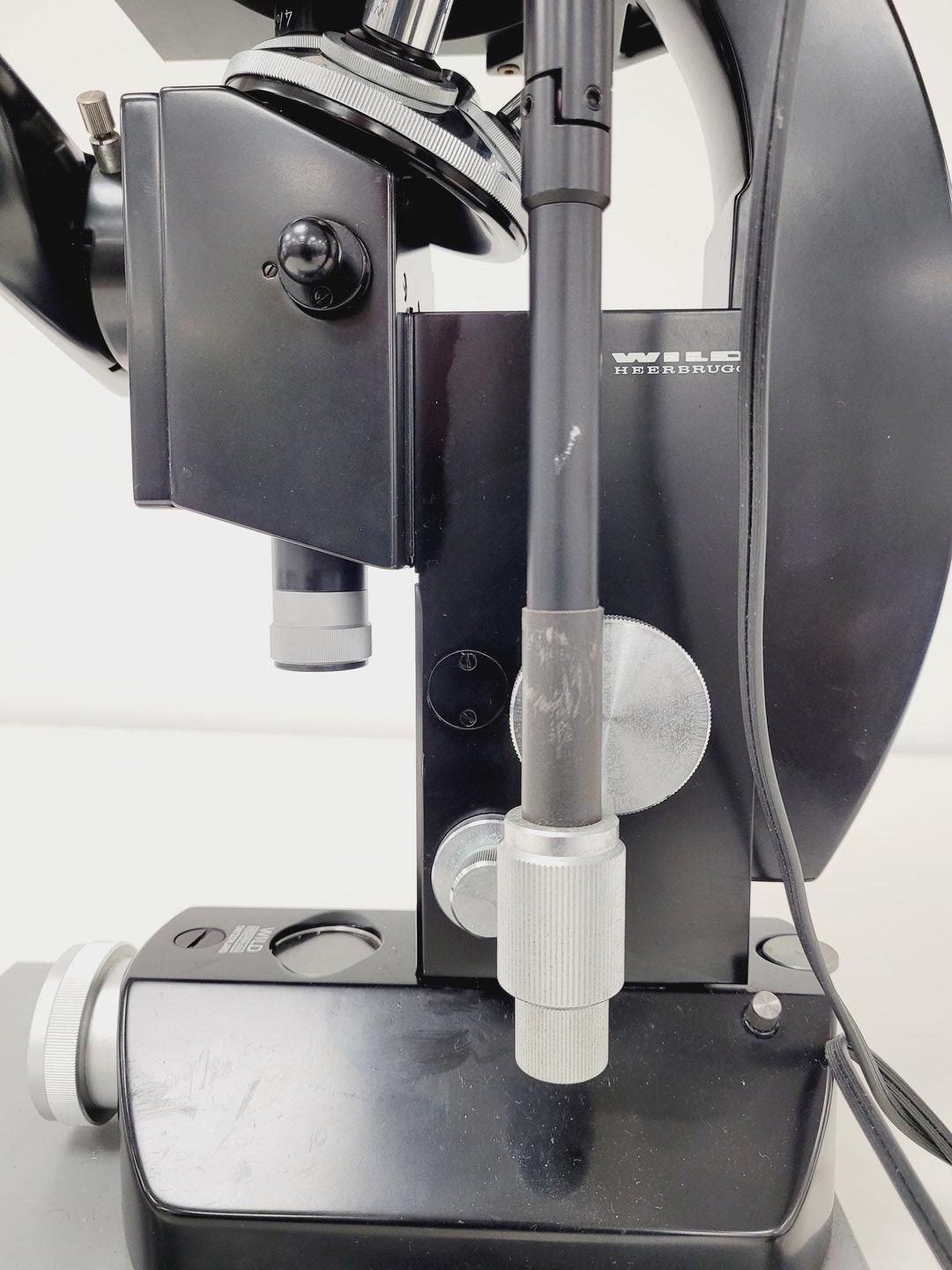 Image of Wild Heerbrugg M40A Inverted Microscope 4/0.10, 10/0.25 Ph, 20/0.25 Ph, 40/0.25