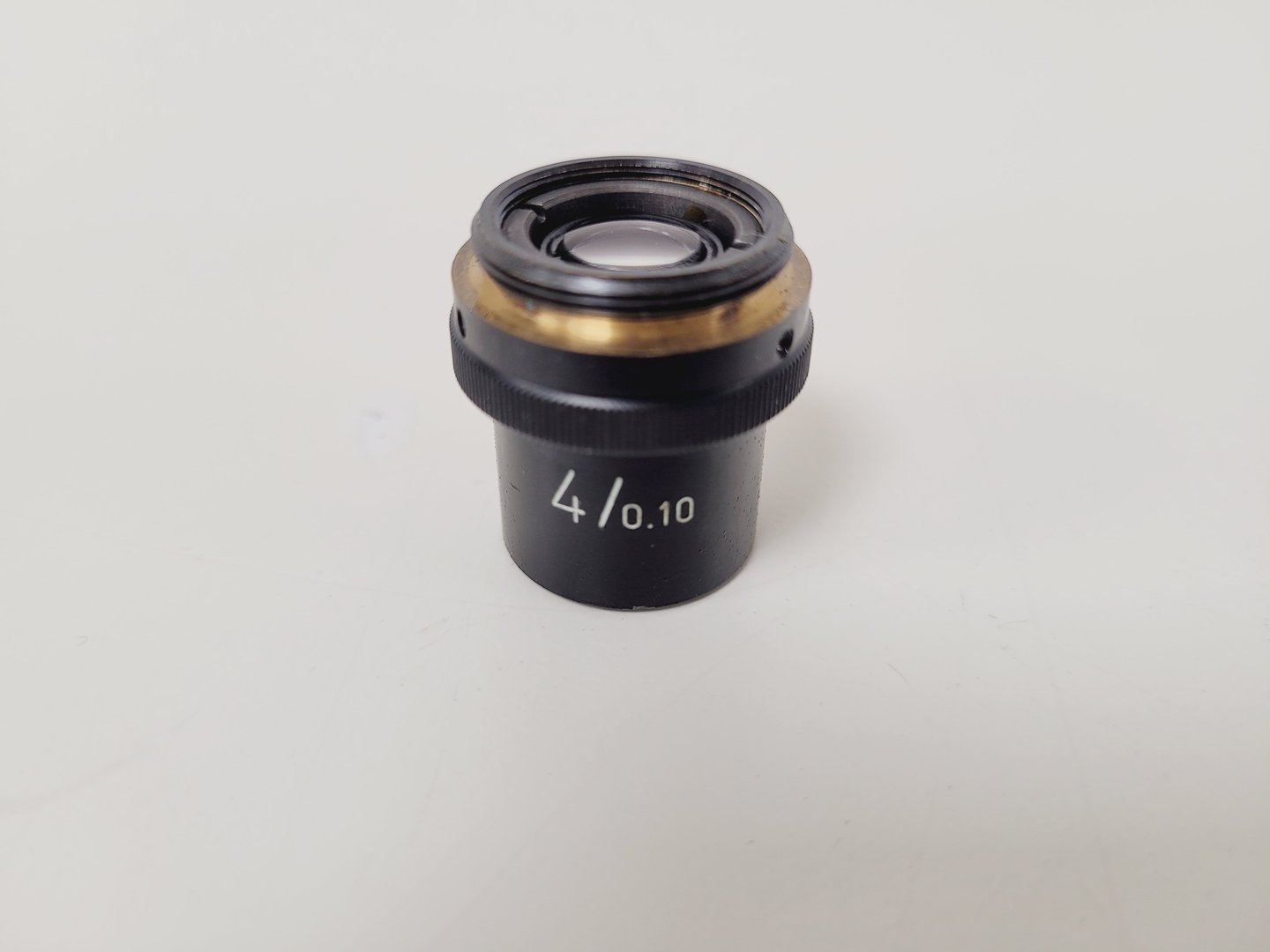 Image of Wild Heerbrugg M40A Inverted Microscope 4/0.10, 10/0.25 Ph, 20/0.25 Ph, 40/0.25