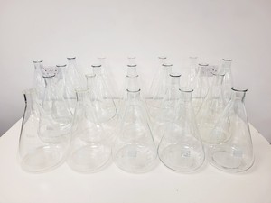 Thumbnail image of 21 x Fisherbrand 5000ml Conical Flasks FB33137 Lab