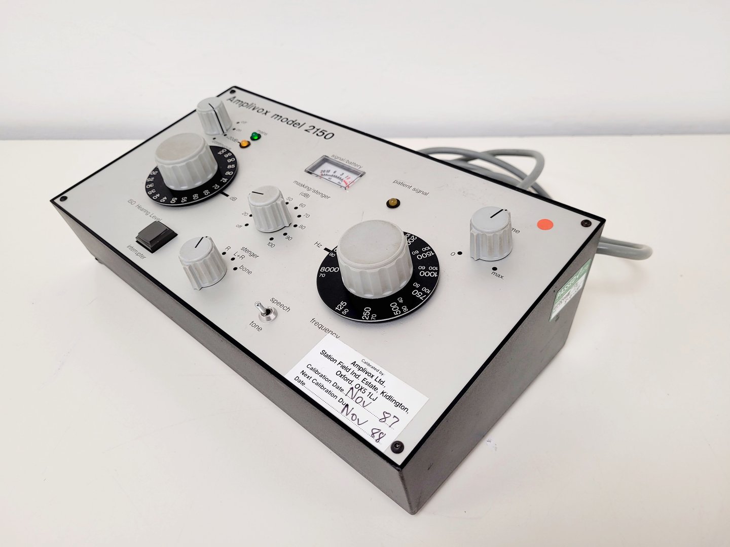 Image of Amplivox Model 2150 Audiometer Hearing Tester