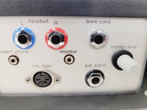 Thumbnail image of Amplivox Model 2150 Audiometer Hearing Tester