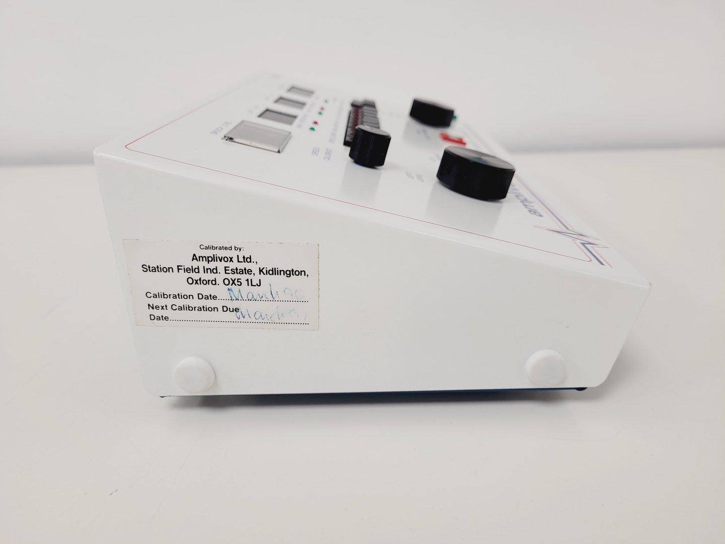 Image of Amplivox Model 2160 Audiometer Hearing Tester