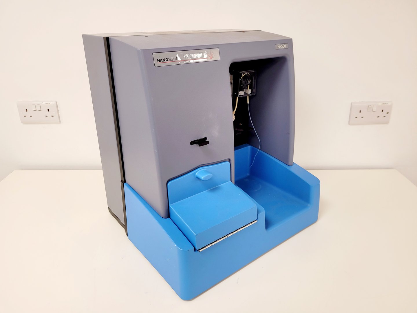 Image of Malvern Instruments NanoSight NS500 Size and Concentration Analyser