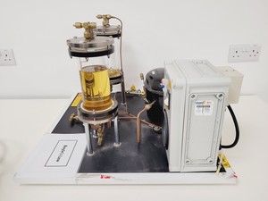 Thumbnail image of P.A. Hilton Boyles Law Demonstrator Lab