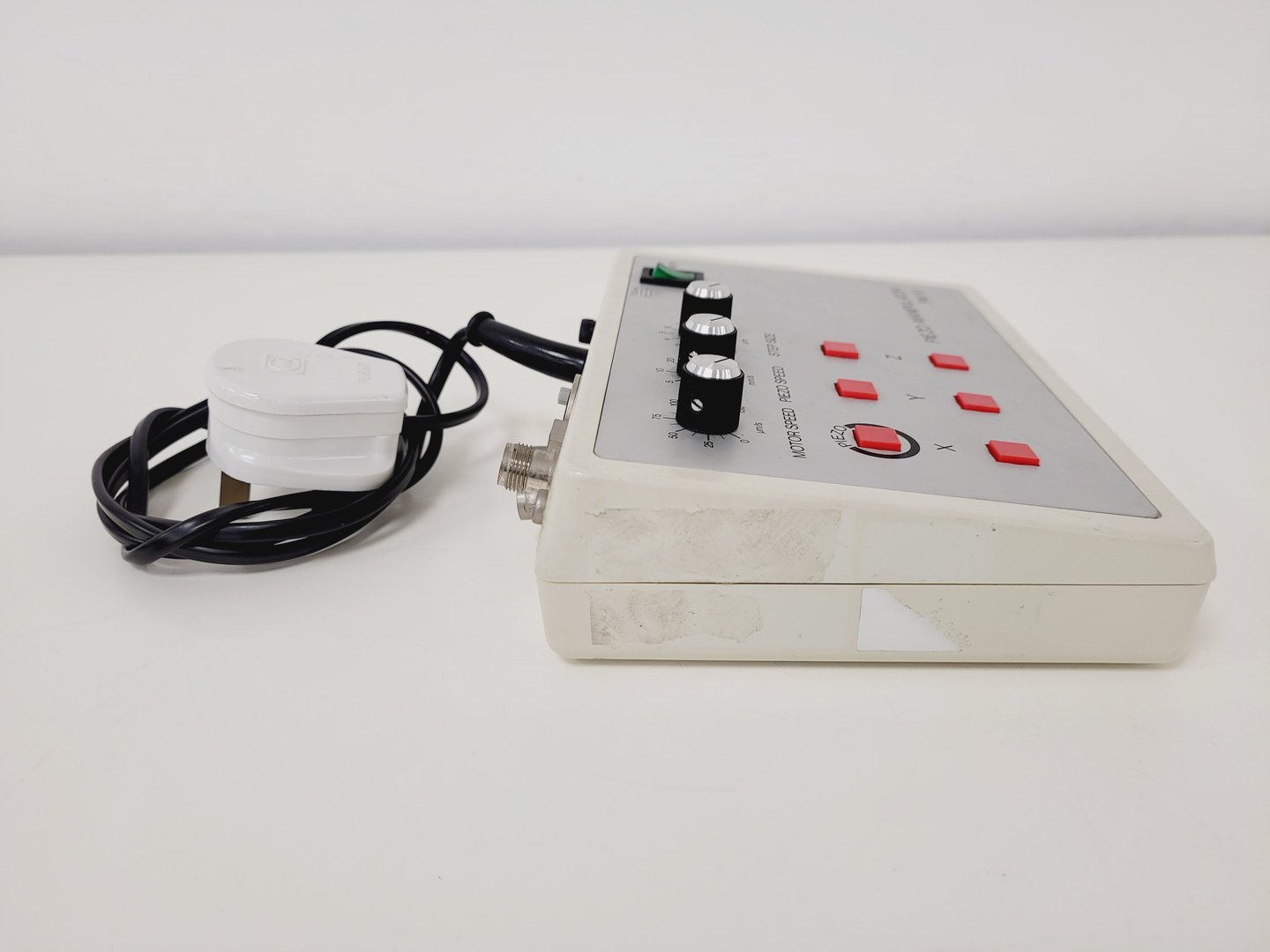 Image of World Precision Instruments MPM-10 Piezo Translator and Micromanipulator Lab