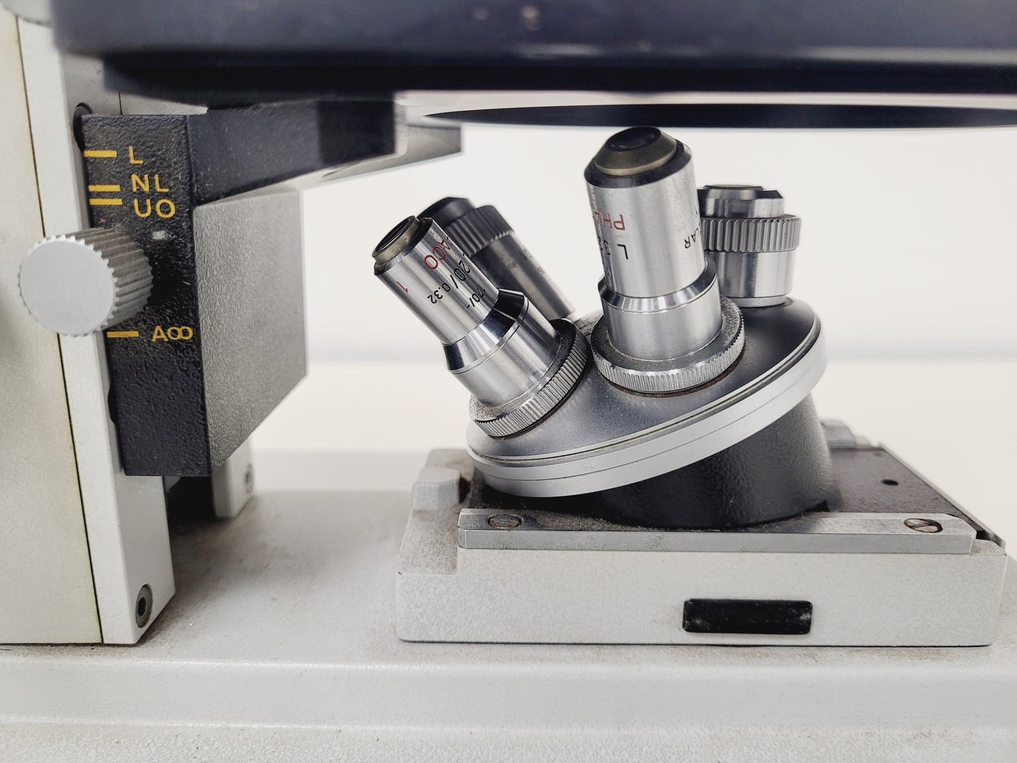 Image of Leitz Diavert Inverted Microscope w/ 3 x Objectives Lab