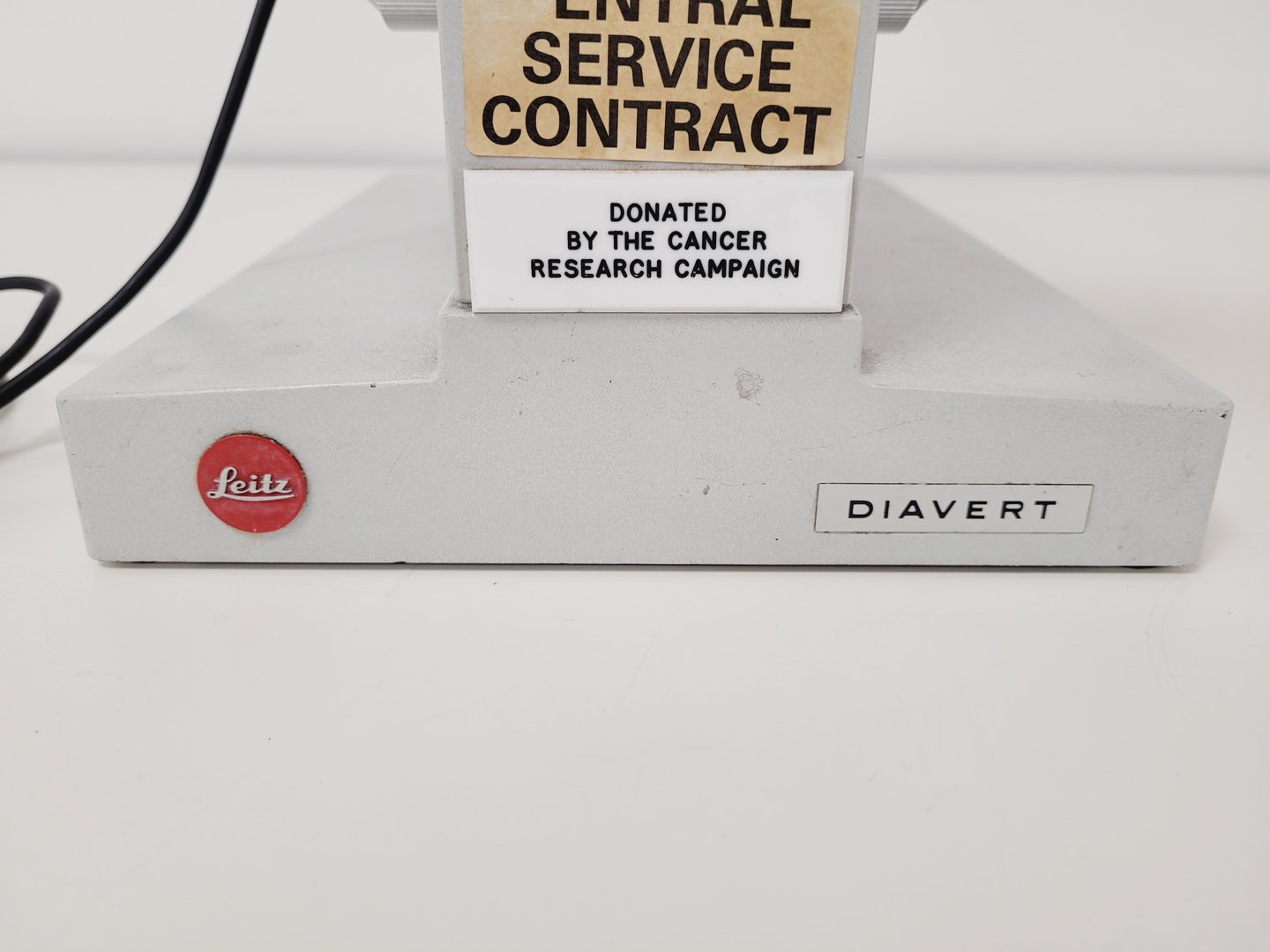 Image of Leitz Diavert Inverted Microscope w/ 3 x Objectives Lab