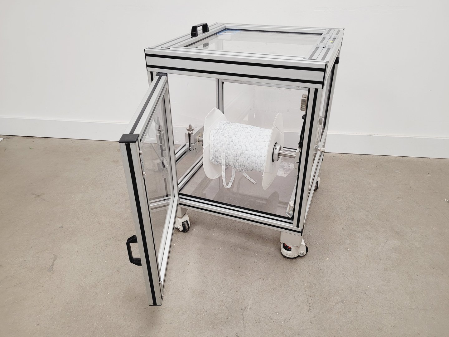 Image of Wiselive Laboratory Wisemini Sorbent Packet Dispenser Reel Cabinet - Automation