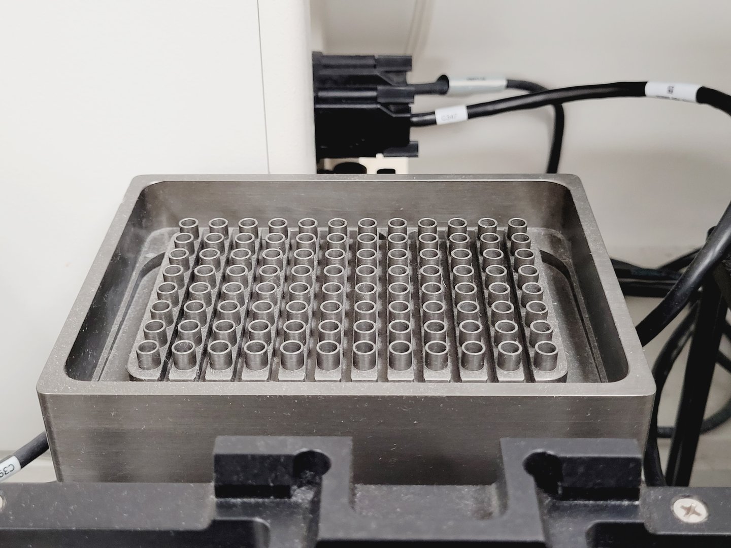 Image of Beckman Coulter Biomek FXP Laboratory Automation Workstation Lab