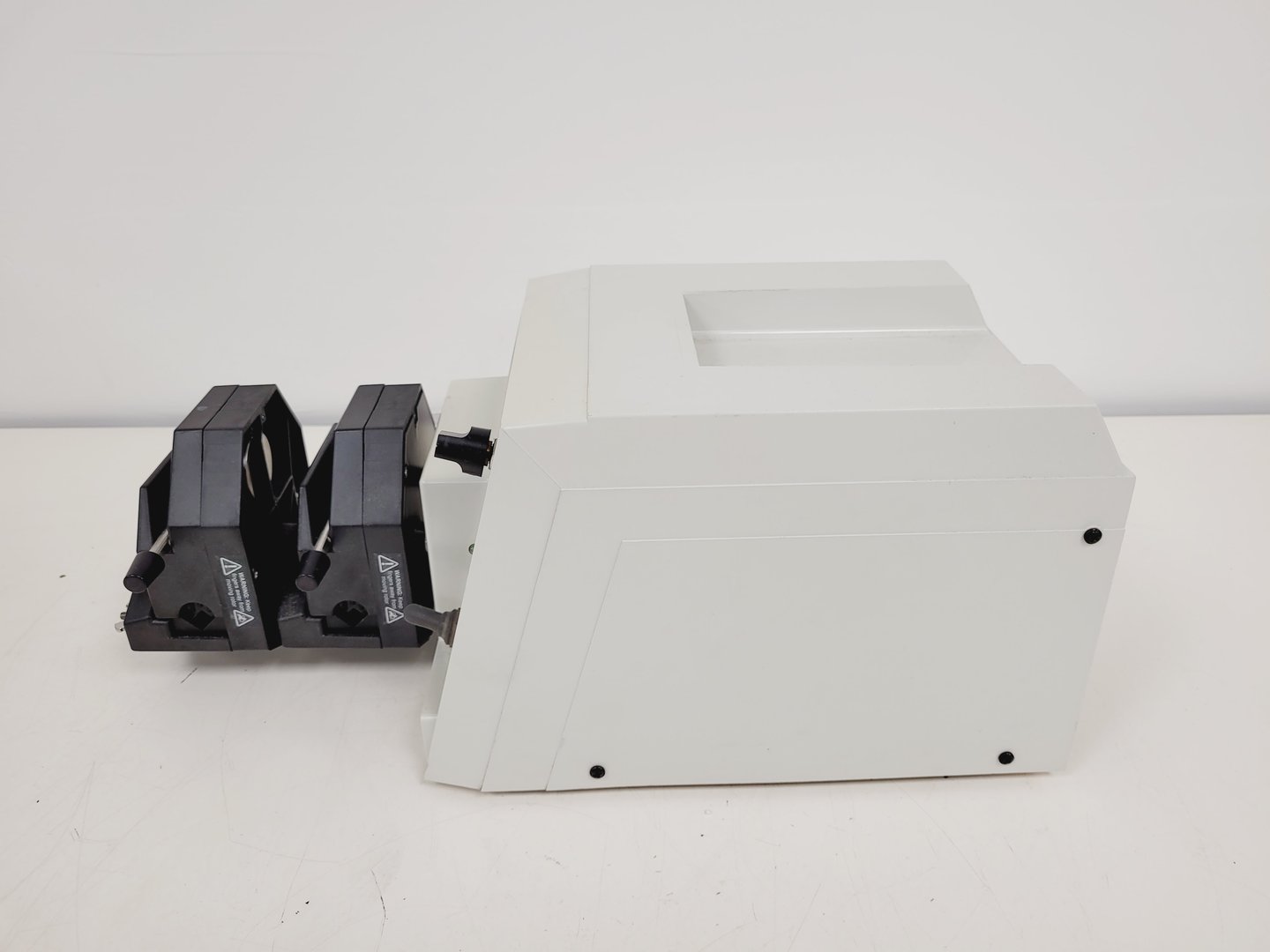 Image of Beckman Coulter Biomek FXP Laboratory Automation Workstation Lab