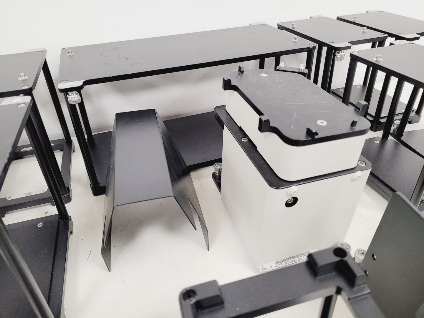 Image of Beckman Coulter Biomek FXP Laboratory Automation Workstation Lab