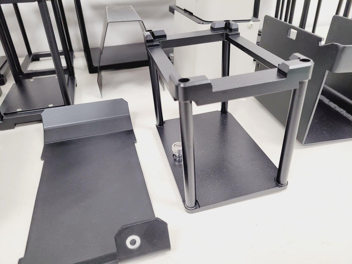 Image of Beckman Coulter Biomek FXP Laboratory Automation Workstation Lab