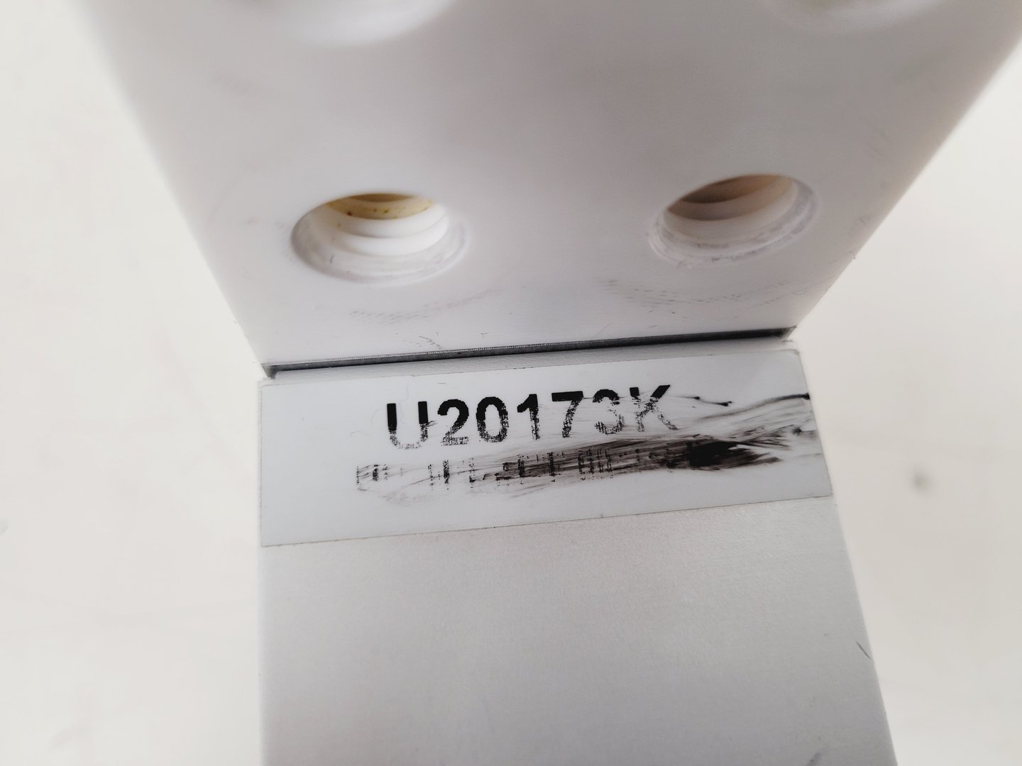 Image of Chemspeed ASW 2000 Automated Synthesis Workstation Lab