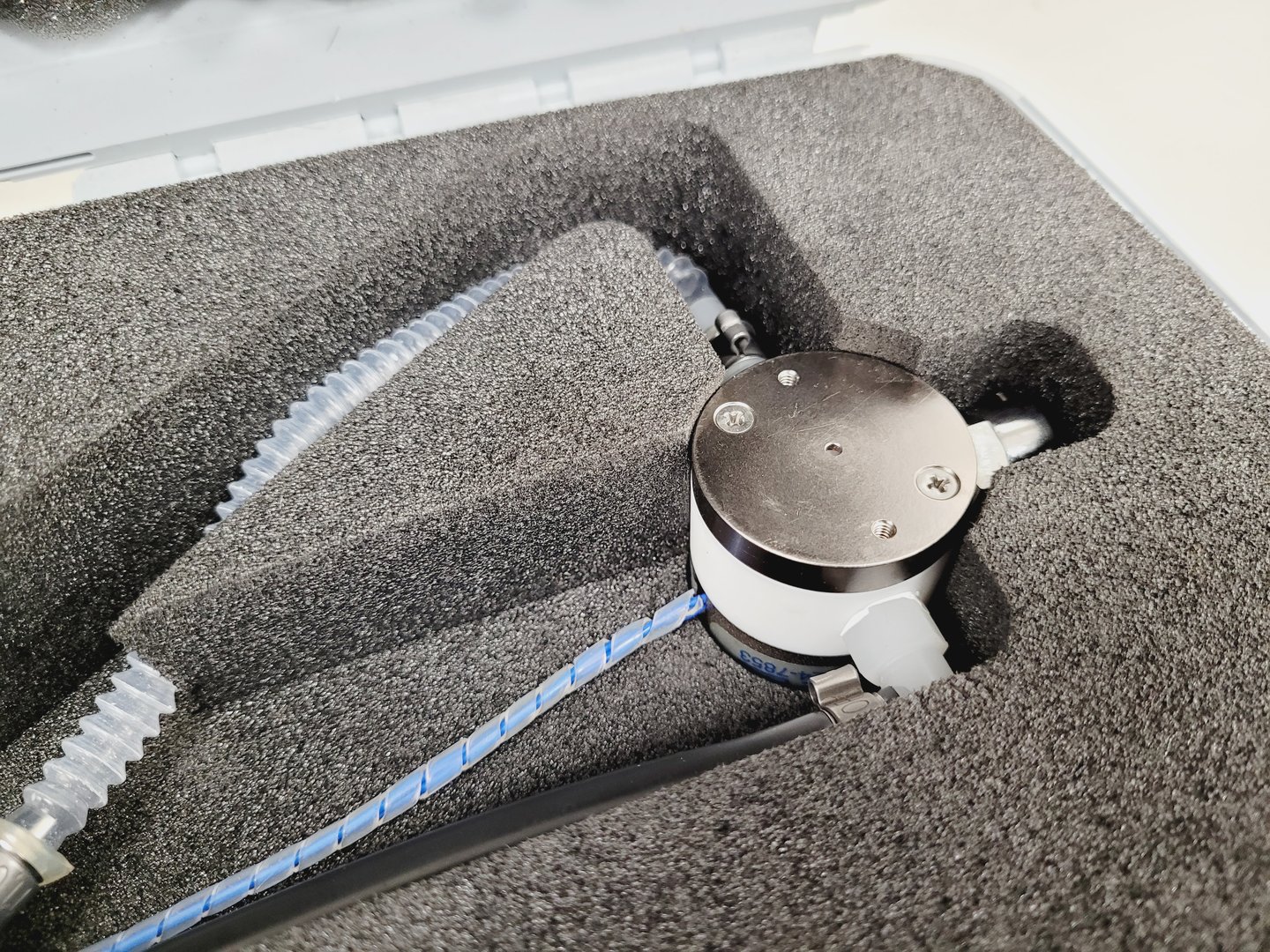 Image of Chemspeed ASW 2000 Automated Synthesis Workstation Lab