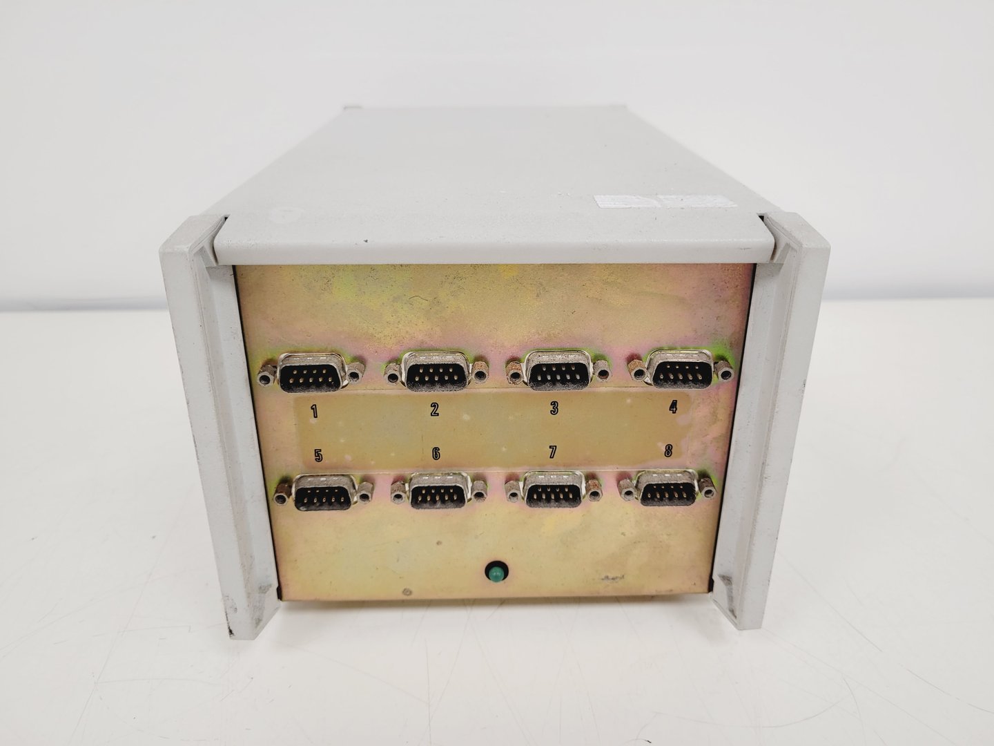 Image of Chemspeed ASW 2000 Automated Synthesis Workstation Lab