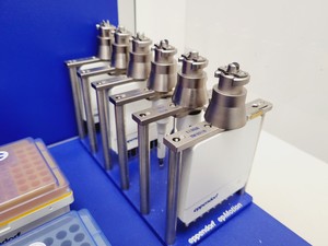 Thumbnail image of Eppendorf epMotion 5075 Liquid Handler Laboratory Automation Robot & Software