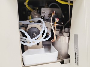 Thumbnail image of Perkin Elmer Series 200 LC Pump HPLC Lab