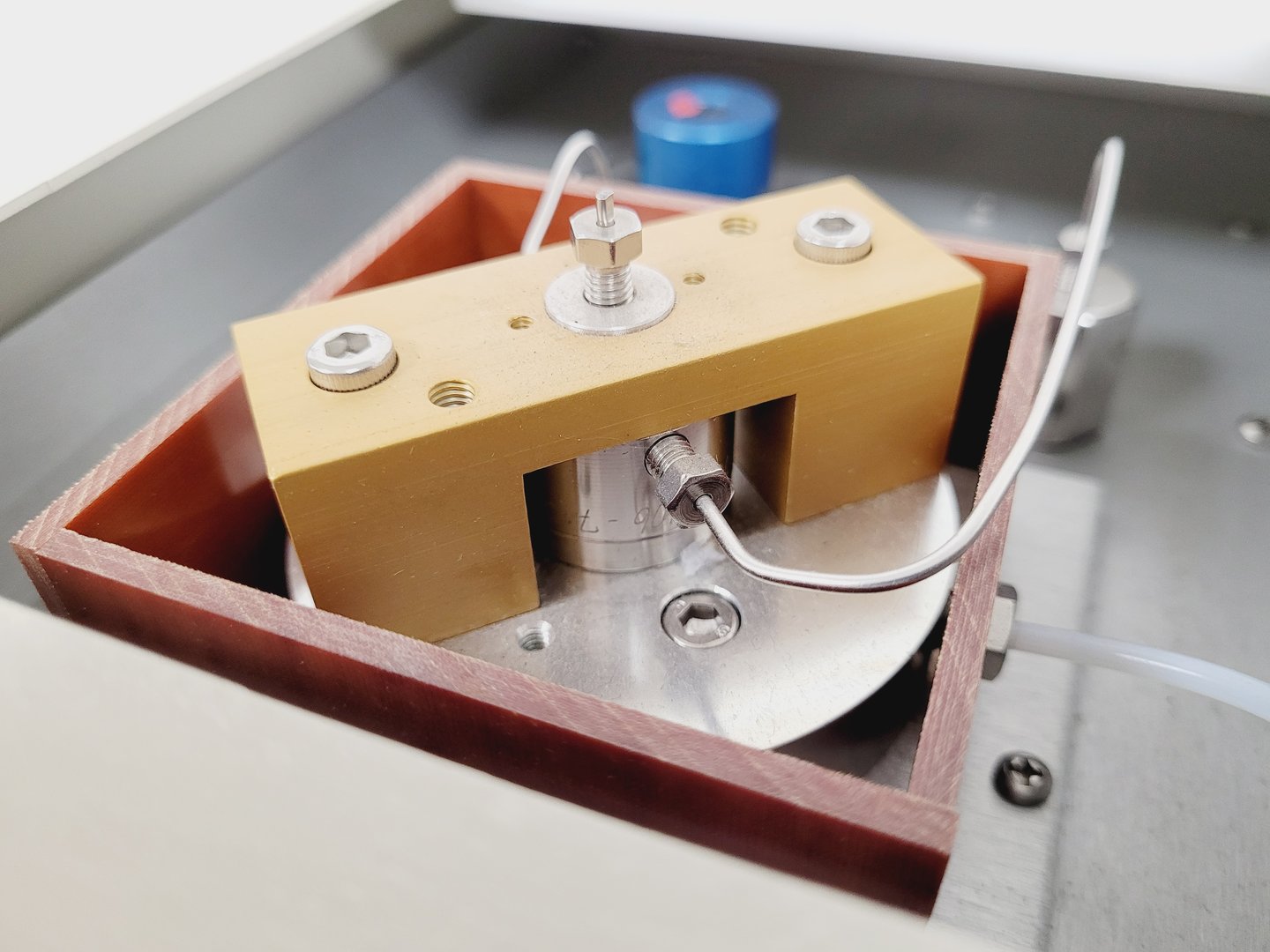 Image of Alltech 500 ELSD Evaporative Light Scattering Detector Lab