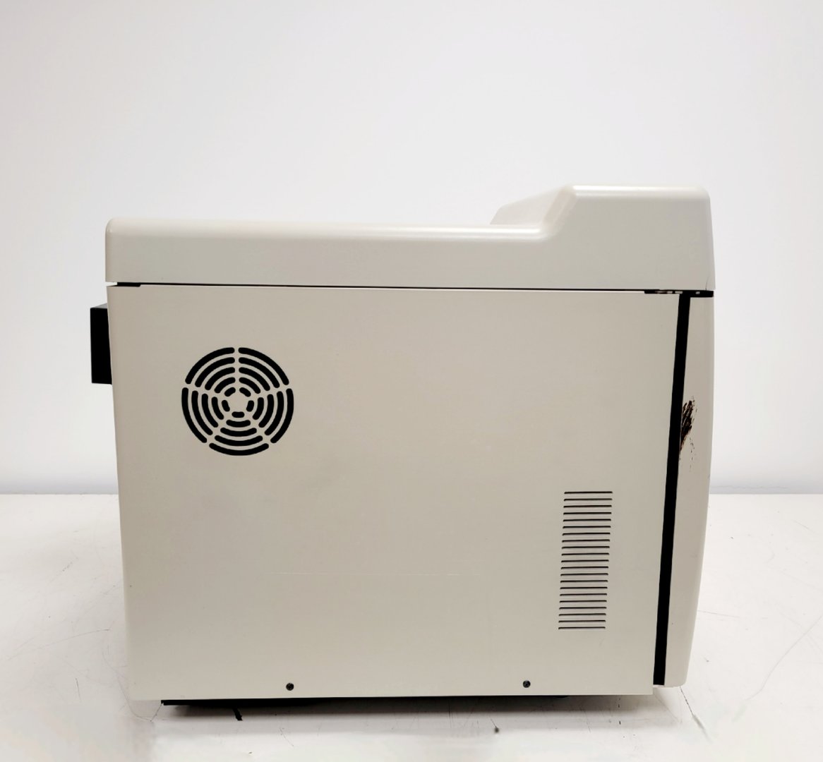 Image of CEM Mars Xpress 240/50 Model no. 907511 Synthesis Microwave Oven Lab