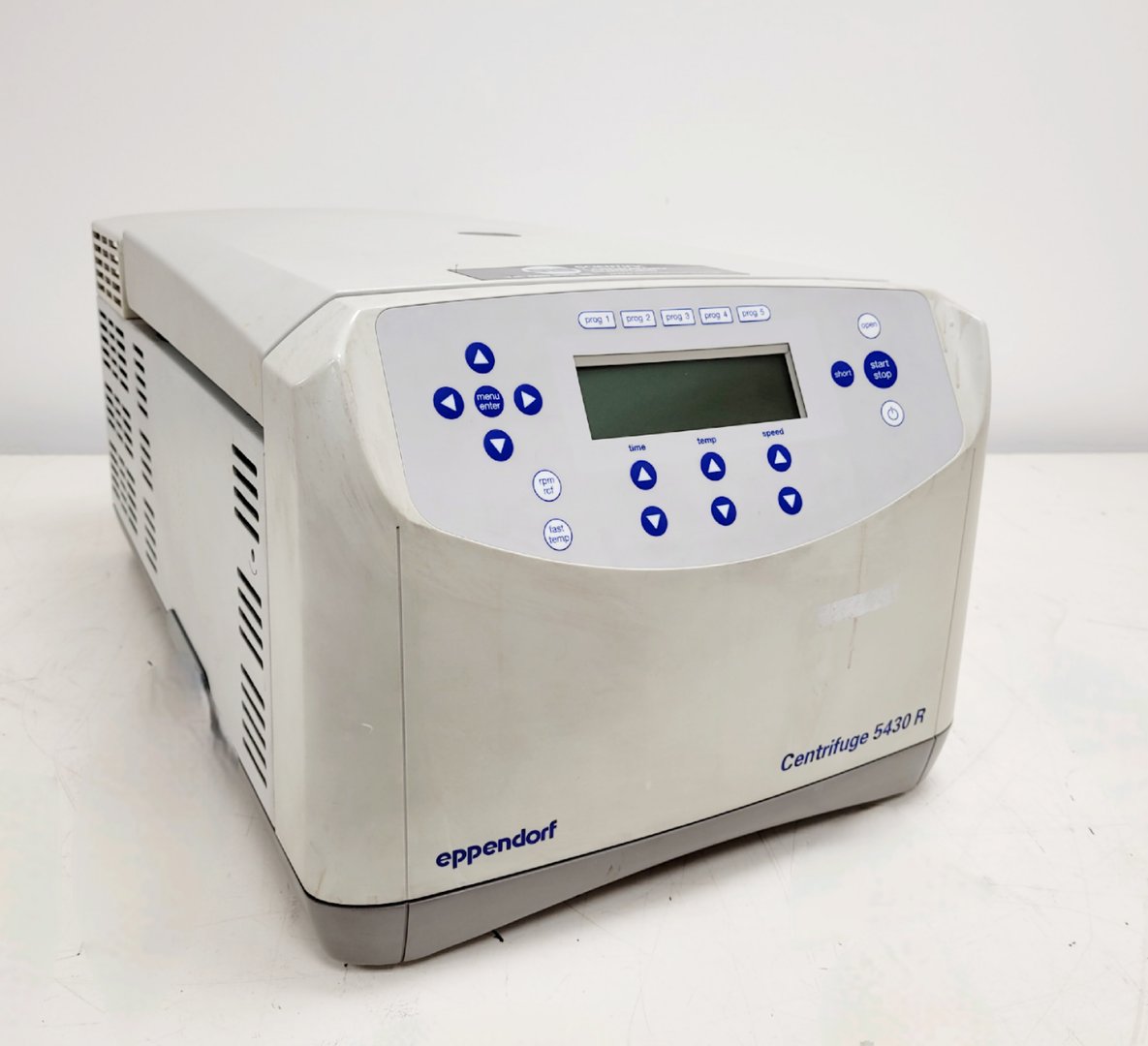 Image of Eppendorf Benchtop Refrigerated Centrifuge 5430 R Lab Spares/Repairs