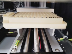 Thumbnail image of Silicon Biosystems DEPArray Cell Imaging Sorter Lab Spares/Repairs