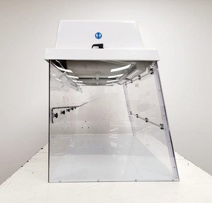 Thumbnail image of Star Lab PCR Workstation AirClean 600 Lab