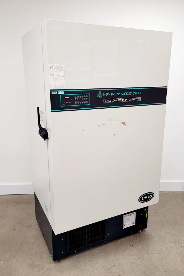 Ultra Freezer Lab New Brunswick Scientific U570 Ultra Low Temperature Freezer Lab