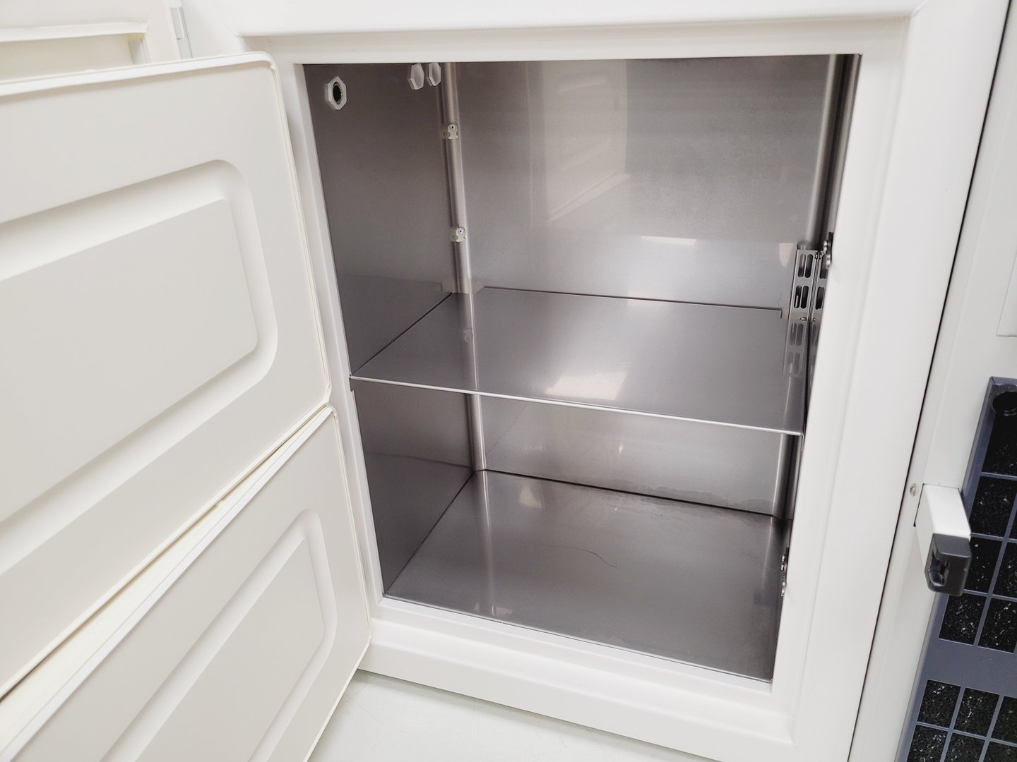 Image of New Brunswick Scientific Innova U101 - 86 ULT Freezer Lab Spares/Repairs