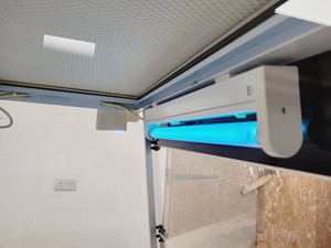 Thumbnail image of Bigneat PCR Workstation with UV Timing System Lab