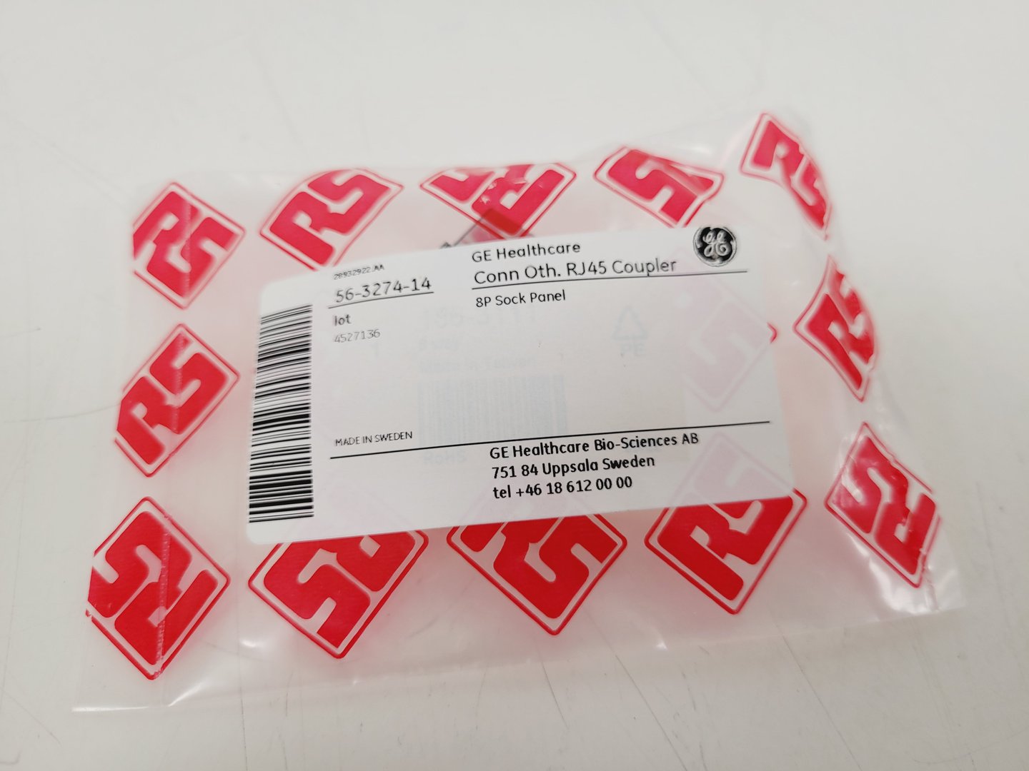 Image of GE Healthcare AKTAready Single-Use Chromatography FPLC System Lab