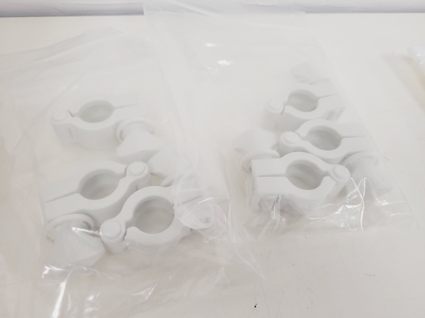 Image of GE Healthcare AKTAready Single-Use Chromatography FPLC System Lab