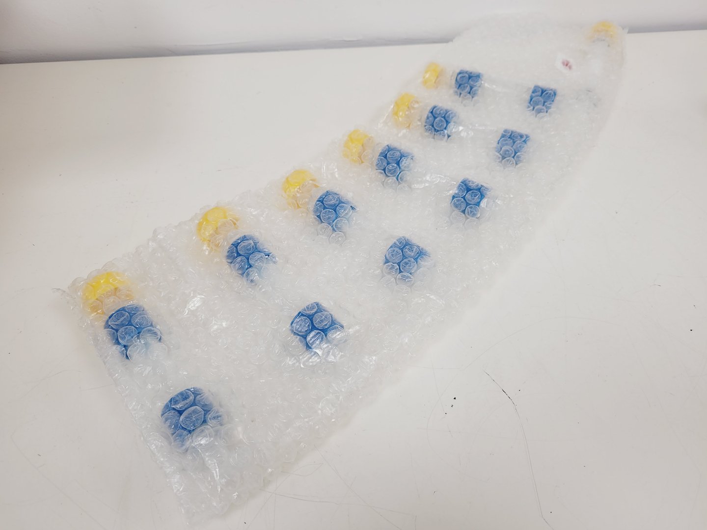 Image of GE Healthcare AKTAready Single-Use Chromatography FPLC System Lab