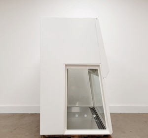 Thumbnail image of Scanlaf Mars 900 Biohazard Safety Cabinet Class 2 Lab