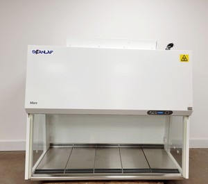 Thumbnail image of Scanlaf Mars 1500 Class 2 Biohazard Safety Cabinet Lab