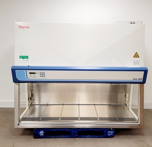 Thumbnail image of Thermo Scientific Safe 2020 Class 2 Safety Cabinet S2020 1.8 Lab